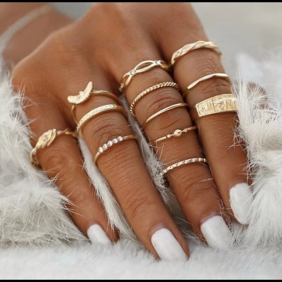 haus of vintage 1984 Jewelry - 5 for $20 ❤️ 12pc Gold Boho Midi Ring Set
